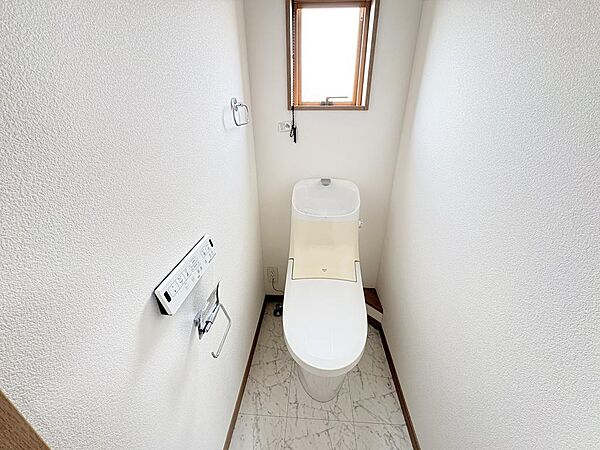 トイレを拡大表示