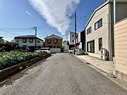 保育園や公園まで徒歩10分圏内の為子育てにもピッタリの環境です。