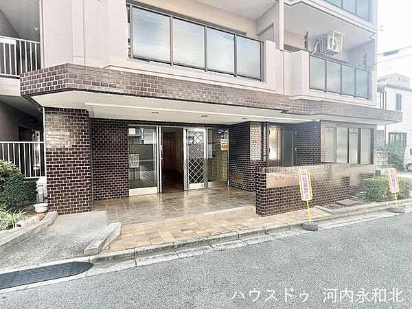 エントランスを拡大表示