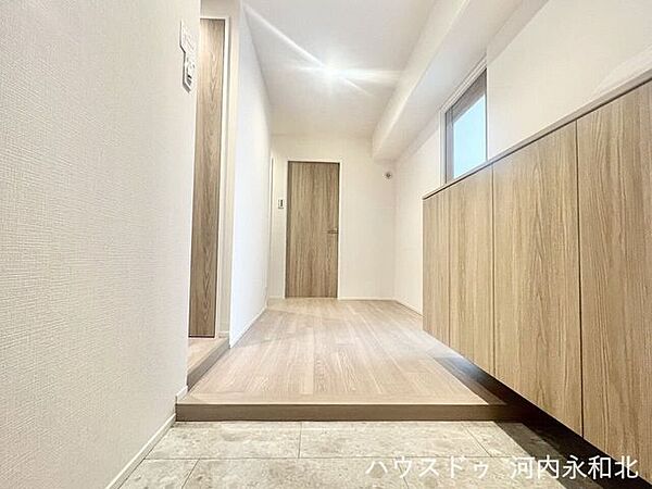 玄関を拡大表示