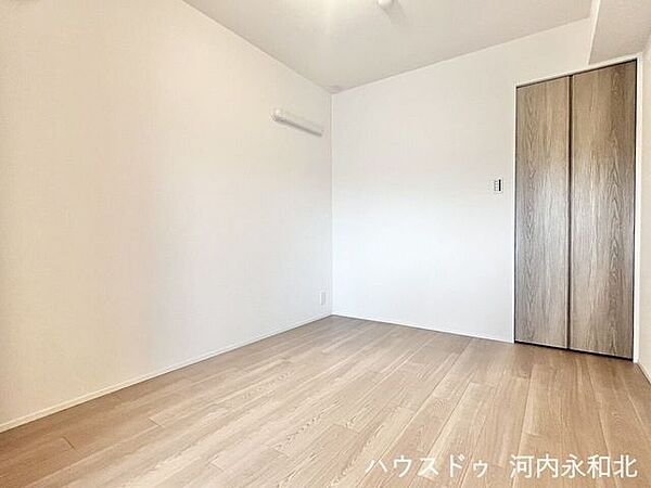 洋室を拡大表示