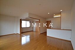 JR山陽本線 北長瀬駅 徒歩12分の賃貸マンション 2階1LDKのリビング/ダイニング