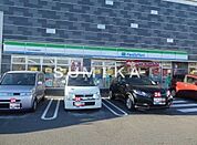 ファミリーマートマルハチ大安寺店 349m