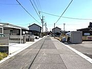 南側前面道路