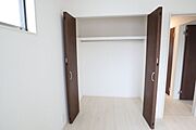 ◇クローゼット◇　同仕様全居室収納付き♪お部屋がスッキリとお使いいただけます♪