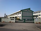 小牧市立光ヶ丘小学校 1200m