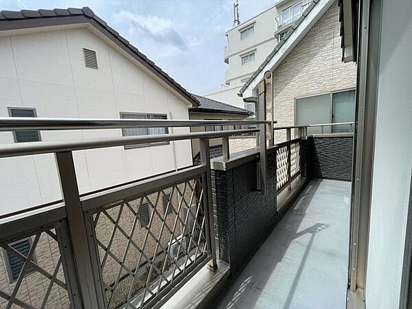 バルコニーを拡大表示