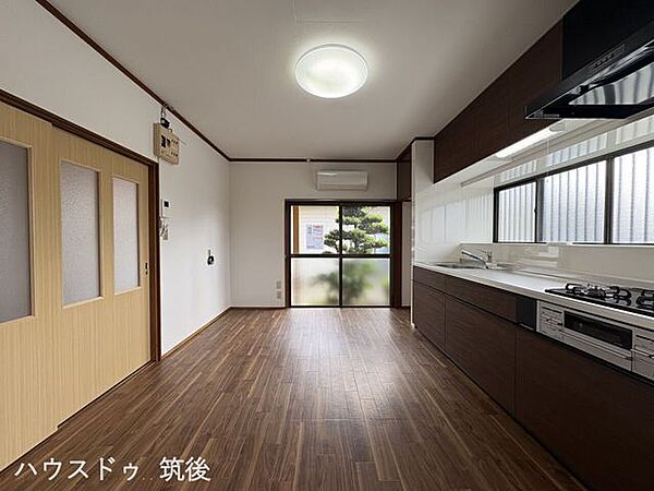 キッチンを拡大表示