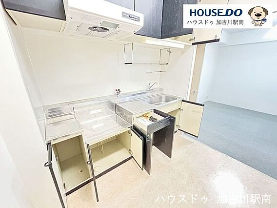 広々キッチンで...