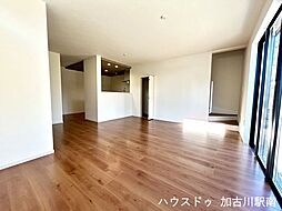 リビング/ダイニングの画像