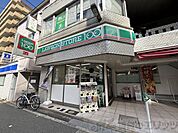 ローソンストア100東淀川駅前店 徒歩6分。 430m