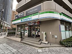 ファミリーマート福島二丁目店 徒歩6分。 480m