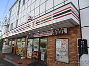 セブンイレブンハートインJR千里丘駅西口店 徒歩3分。 180m