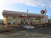 セブンイレブン　千里丘4丁目店 徒歩11分。 810m