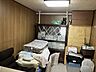洋室：【南西側洋室】玄関から近いお部屋です。納戸として使うのも良さそうですね。