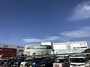イオンモール木曽川 620m