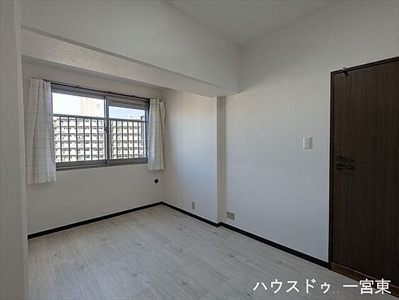 ≪西側6帖≫寝...