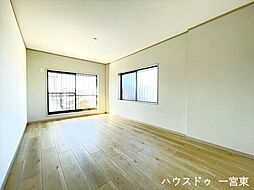 一宮市浜町5丁目:洋室