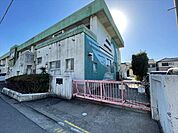 貴船保育園◇特色◇遊歩道・大乗公園・九品寺公園が近くにあり、四季折々の地域の自然に囲まれ、親しんでいます。・障害児保育（3歳以上の中・軽度の心身障害）・栄養士が作成し調理員が調理した、 430m