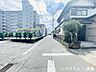外観：≪西側南向き≫住宅街に面した道路になります。