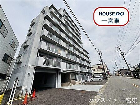 名鉄犬山線 「江南」 駅 徒歩5分、学校:古知野南小学校 徒歩11分、 古知野中学校 徒歩11分、1992年築9階建ての中古マンションです。
