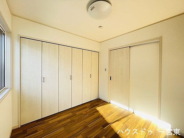 洋室を拡大表示
