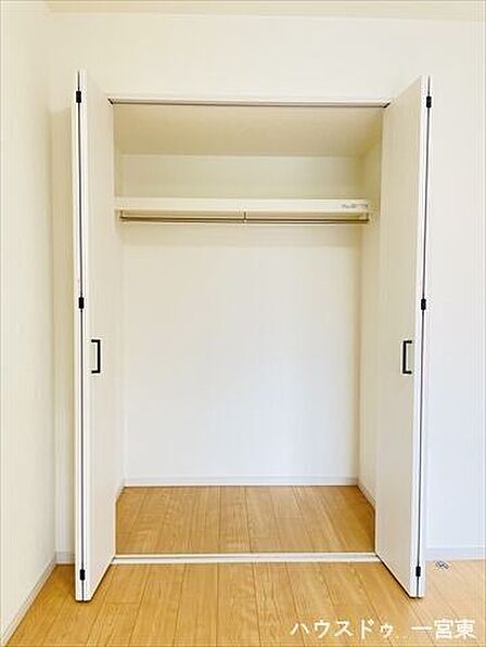 【6帖南洋室】必要なものをすぐ取り出せる使い勝手の良い収納。快適な暮らしをサポートします。