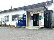 大矢知駅三岐鉄道三岐線駐輪場・ロータリー・トイレ・自動販売機あり 1200m
