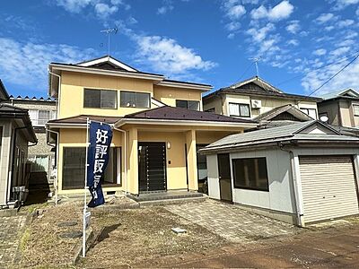 外観:【リフォーム後:外観】カーポート付きなので、雨や雪の日でも安心です 外観:【リフォーム後:外観】カーポート付きなので、雨や雪の日でも安心です