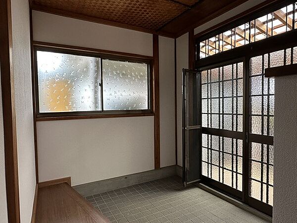 玄関