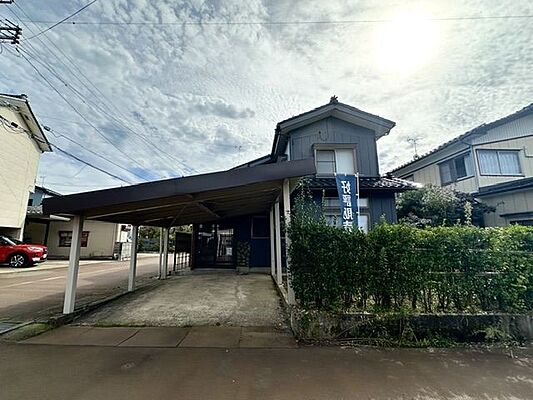 外観 KEM三条市新光町1期　中古戸建