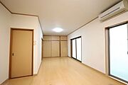 ＊1階洋室＊※家具削除加工を行っており、写真はイメージです※
