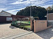 亀山東幼稚園 1990m