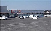ダイソー コープ鹿児島出水店 400m