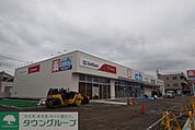ウェルシア草加花栗店 徒歩4分。 300m