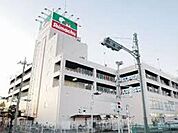 島忠大谷田店 898m