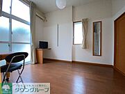 部屋毎に間取りが異なる場合がございます。