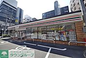 セブンイレブン草加氷川町店 徒歩2分。 160m