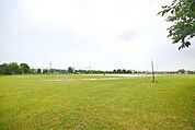 まつばら綾瀬川公園 徒歩29分。 2300m