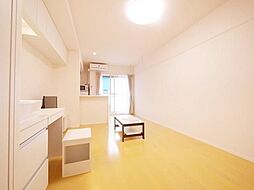 レオネクストシュエットフルール 201 2階ワンルームのリビング/ダイニング