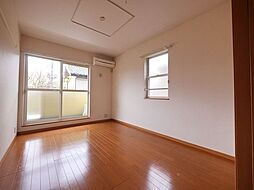 プラシード・カーサ 101 1階2DKのリビング/ダイニング