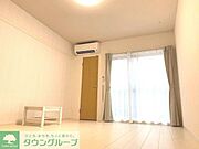 【居間】エアコン1基有り