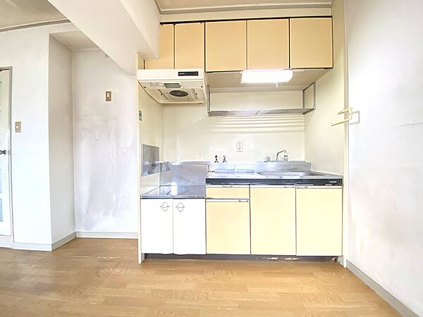 キッチンを拡大表示