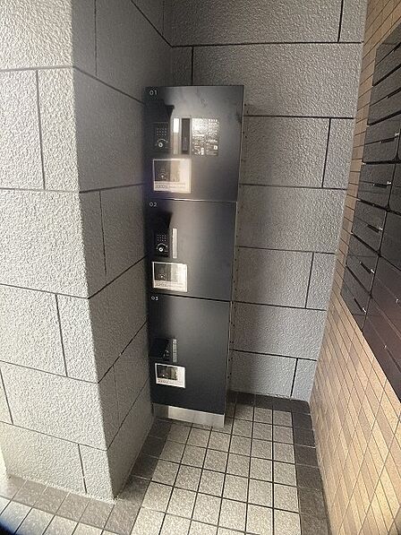 宅配ボックス