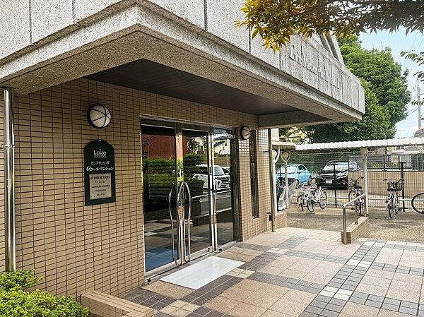 エントランスを拡大表示