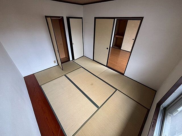 寝室