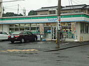 ファミリーマート 藤沢石川店（263m）