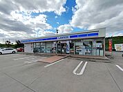 ローソン 若松ひびきの店 徒歩32分。 2520m