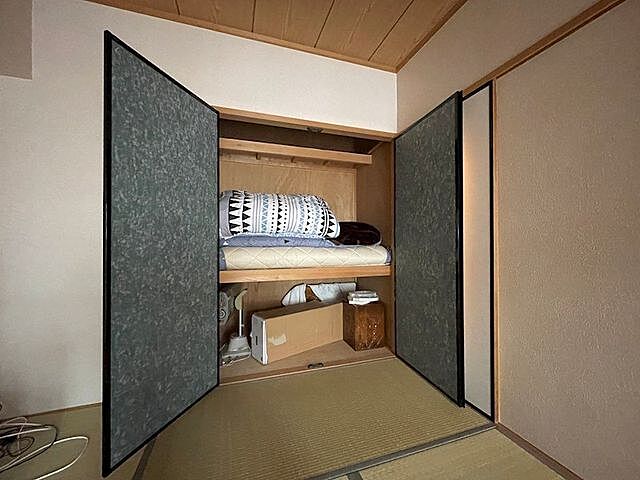 寝室