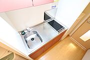 2口コンロ付きラジエントヒータを設置